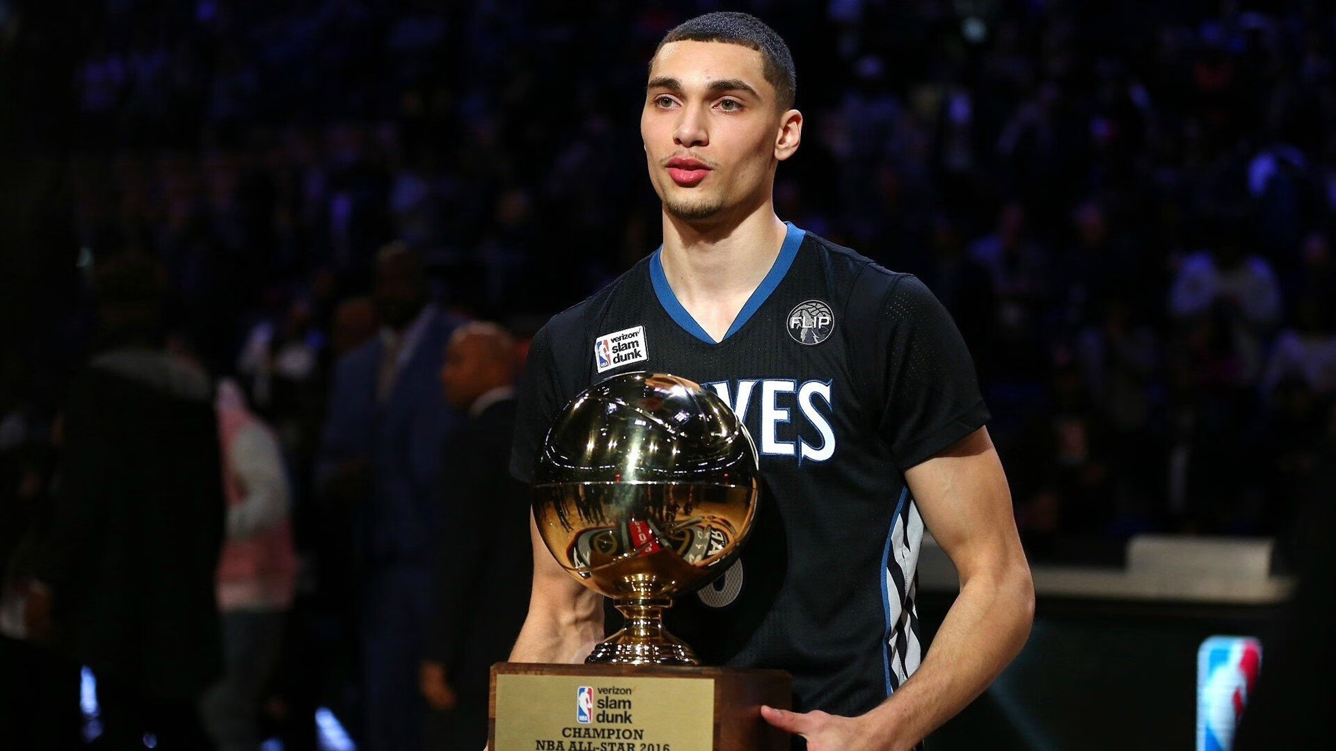 开云世界杯2026-当铁血征服冲破封印，蒂姆的ATP总决赛王冠，如何照亮了澳网的永恒遗憾